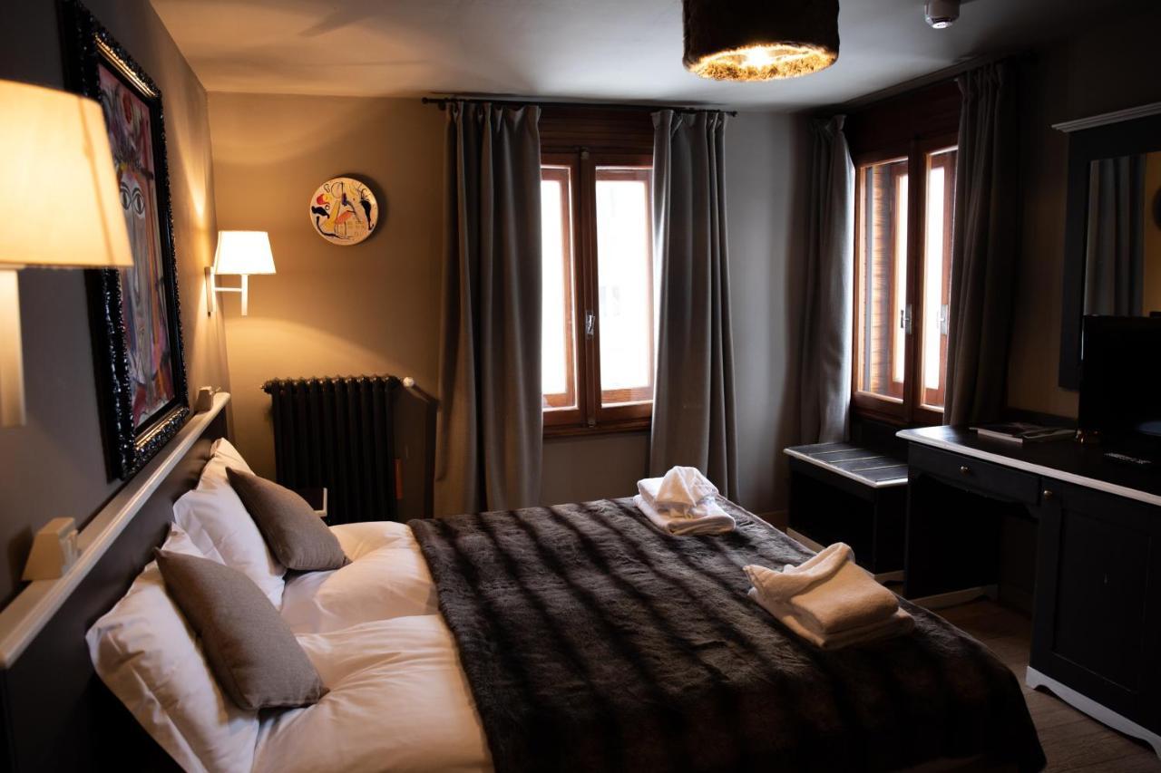 ברויל-קרוויניה Art Hotel Grivola מראה חיצוני תמונה