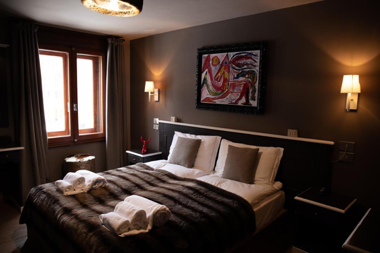 ברויל-קרוויניה Art Hotel Grivola מראה חיצוני תמונה