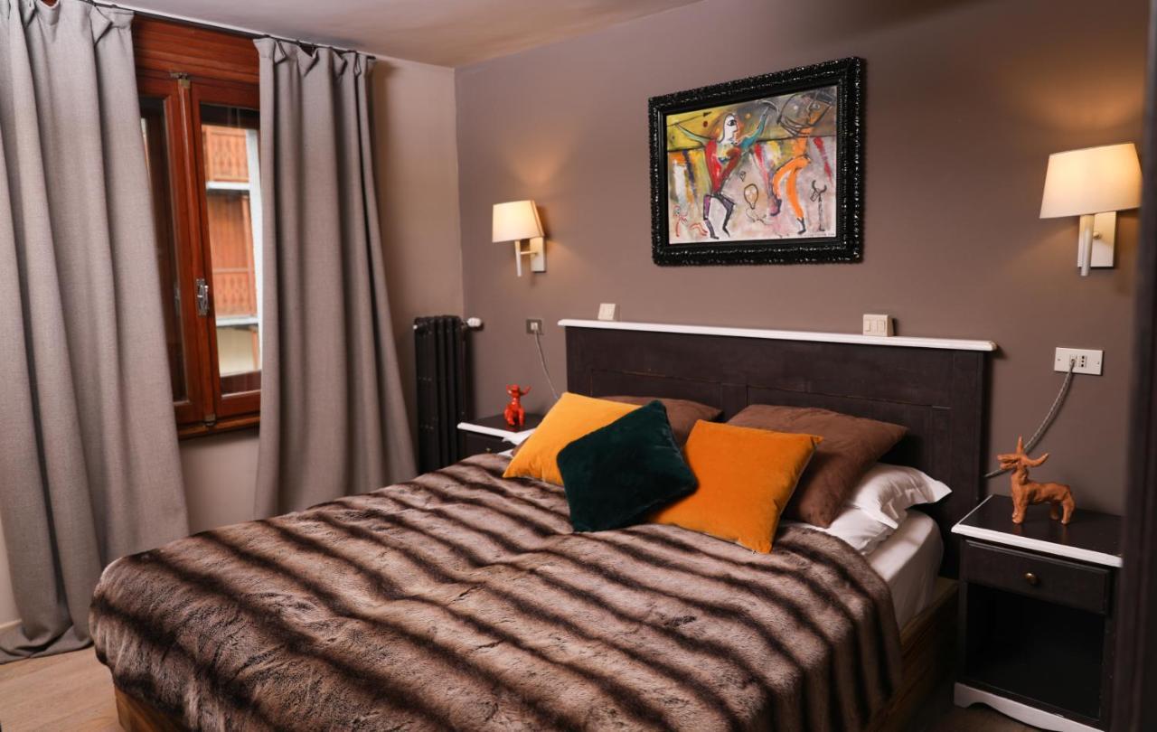 ברויל-קרוויניה Art Hotel Grivola מראה חיצוני תמונה