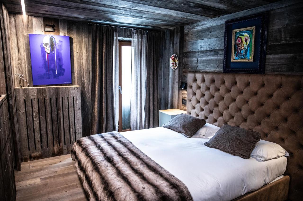ברויל-קרוויניה Art Hotel Grivola מראה חיצוני תמונה