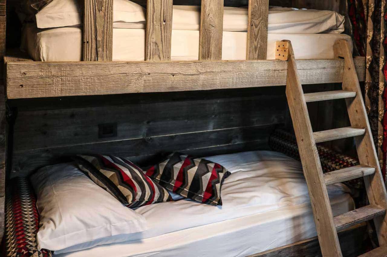 ברויל-קרוויניה Art Hotel Grivola מראה חיצוני תמונה