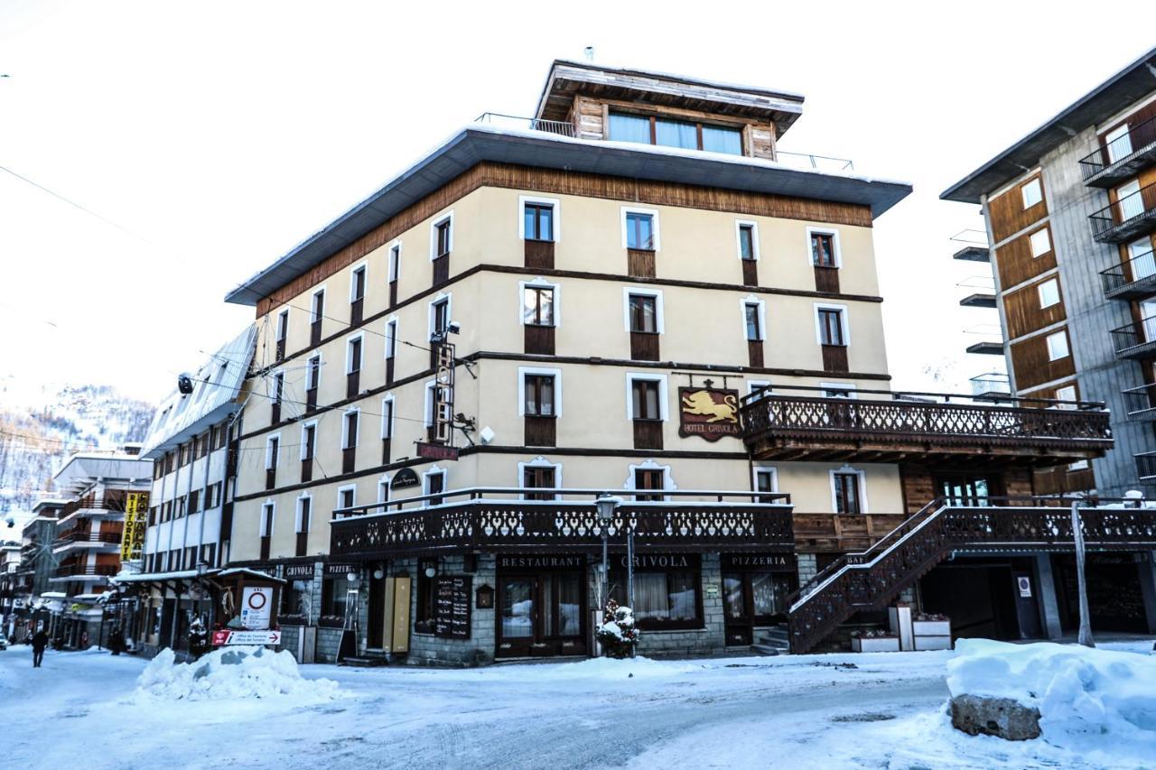 ברויל-קרוויניה Art Hotel Grivola מראה חיצוני תמונה