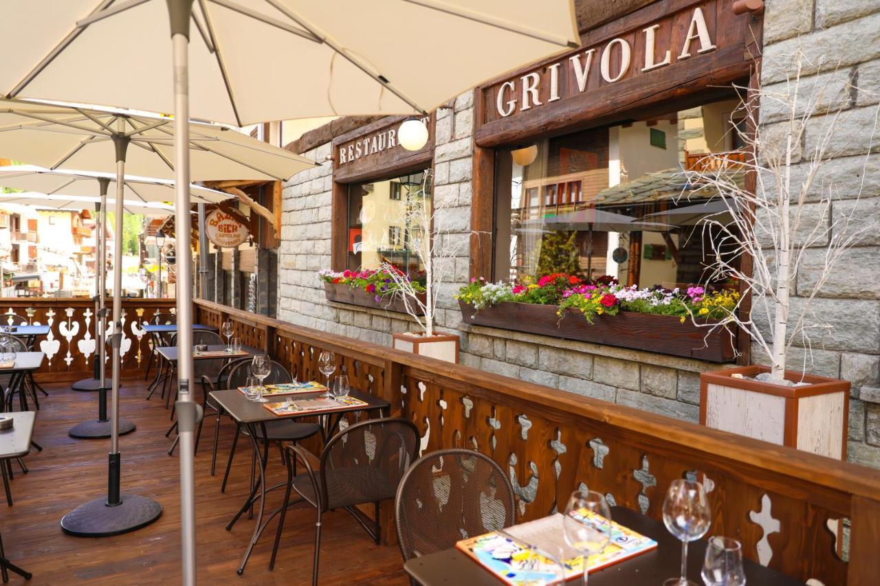 ברויל-קרוויניה Art Hotel Grivola מראה חיצוני תמונה